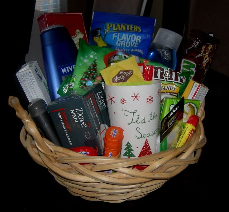 17 Best images about Gift Basket Ideas on Pinterest | Spa party favors