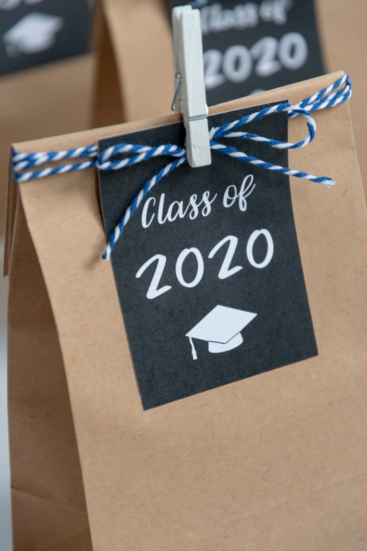 Free Printable 2020 Graduation Gift Tags – FAKING IT FABULOUS
