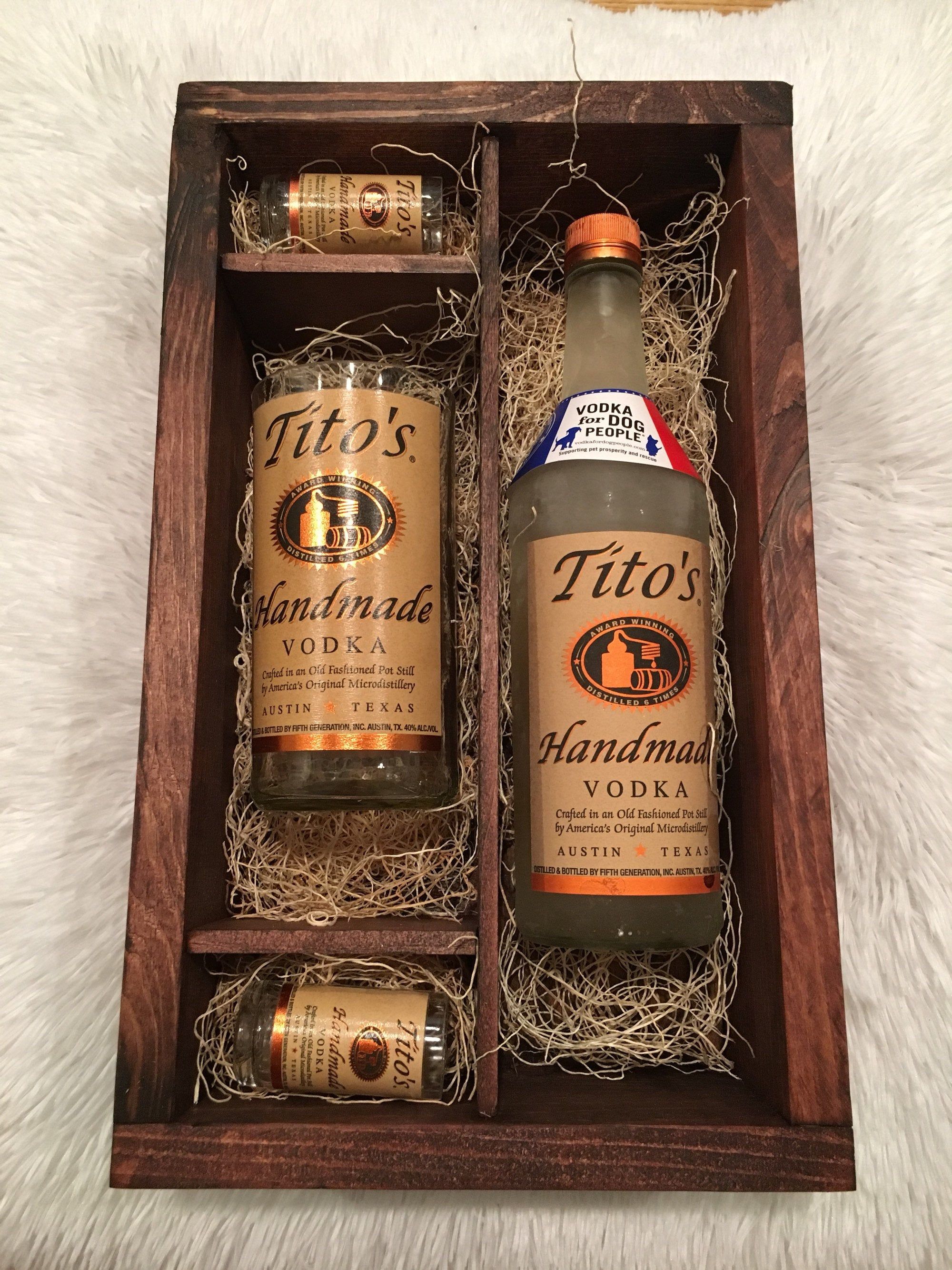 Titos Moscow Mule Gift Set - Moscow Mule Gift Set The Brobox Gift Box
