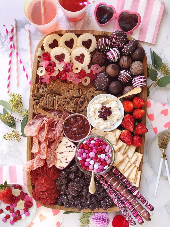 How to Make a Dessert Charcuterie Board That's Insta-Worthy
