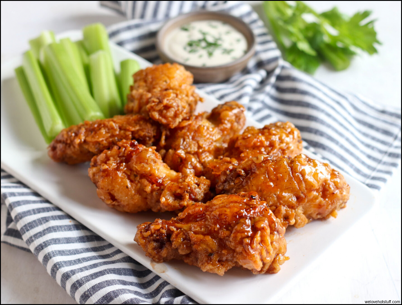 CRISPY FRIED CHICKEN WINGS WITH HOT HONEY SAUCE - Jehan Can Cook