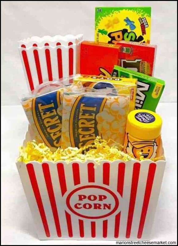 DIY Movie Night Gift Basket - | Homemade gift baskets, Movie night gift ...