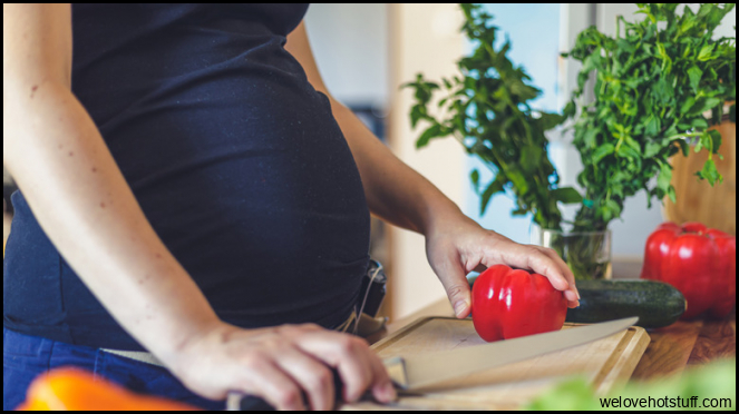 Does Spicy Food Actually Help With Labor? Here's What An Obstetrician ...