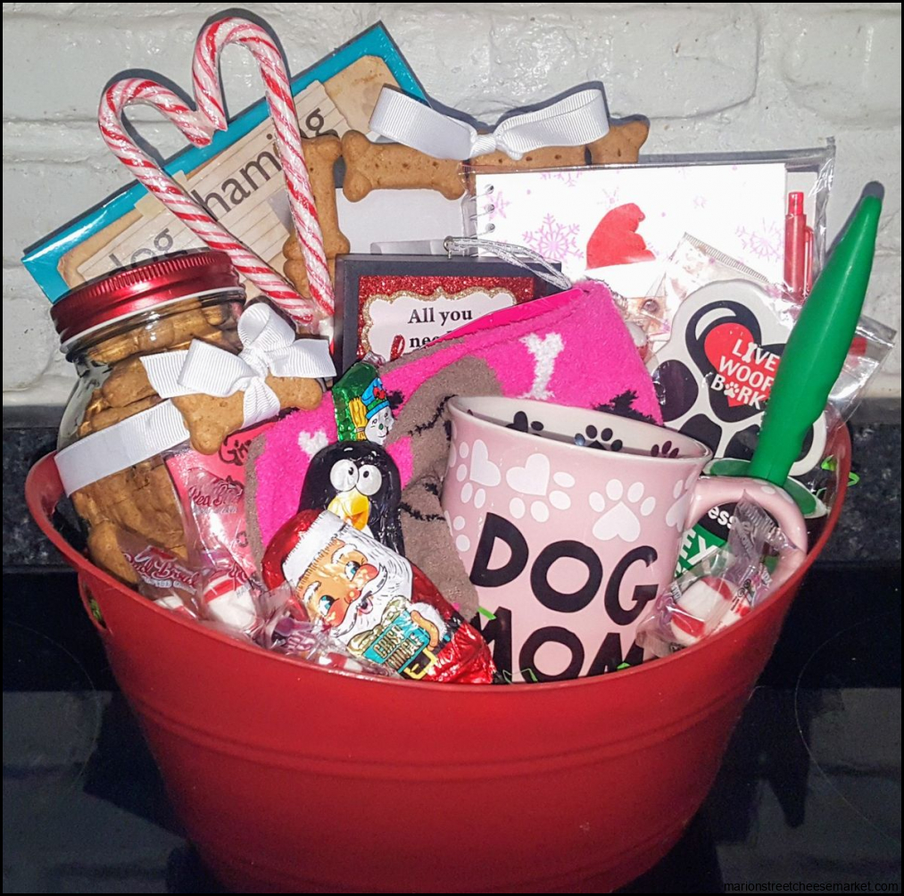 Dog Lover's Gift Basket | Dog gift basket, Dog lover gift basket, Dog ...