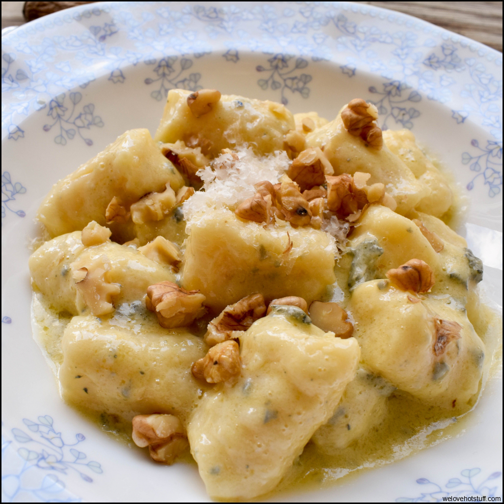 Gnocchi Gorgonzola recipe - we're unveiling the secret of our creamy ...