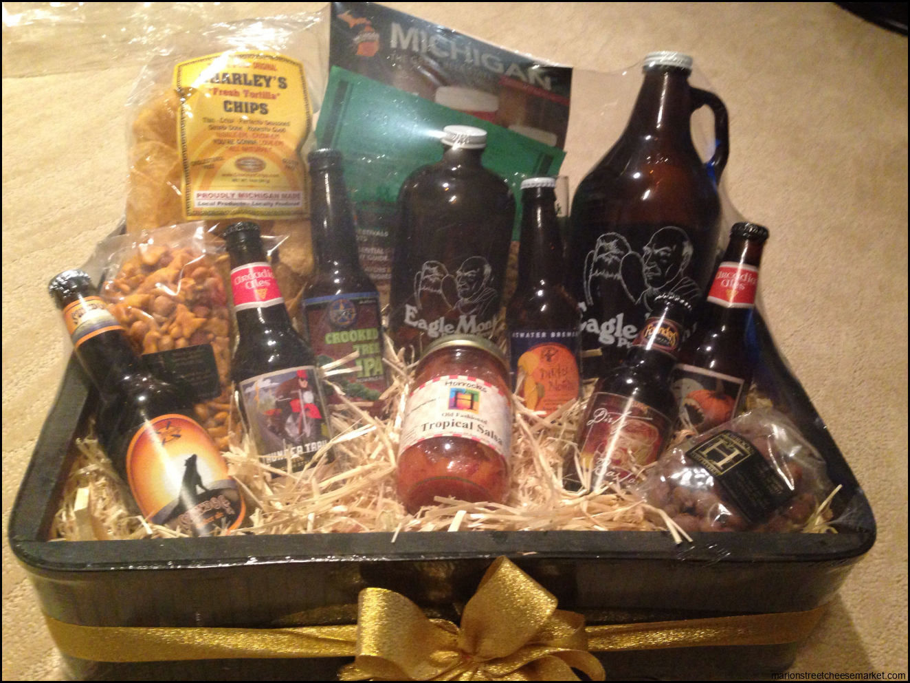 Silent auction beer basket! Michigan products. | Presentes