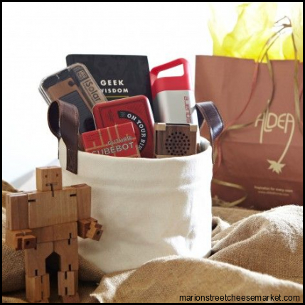 Techie Gift Basket | Cute gift ideas | Pinterest | Tech, Gifts and Baskets